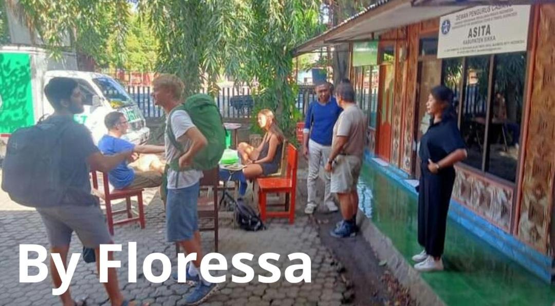 Guest House Dorm Floressa เมาเมเร ภายนอก รูปภาพ